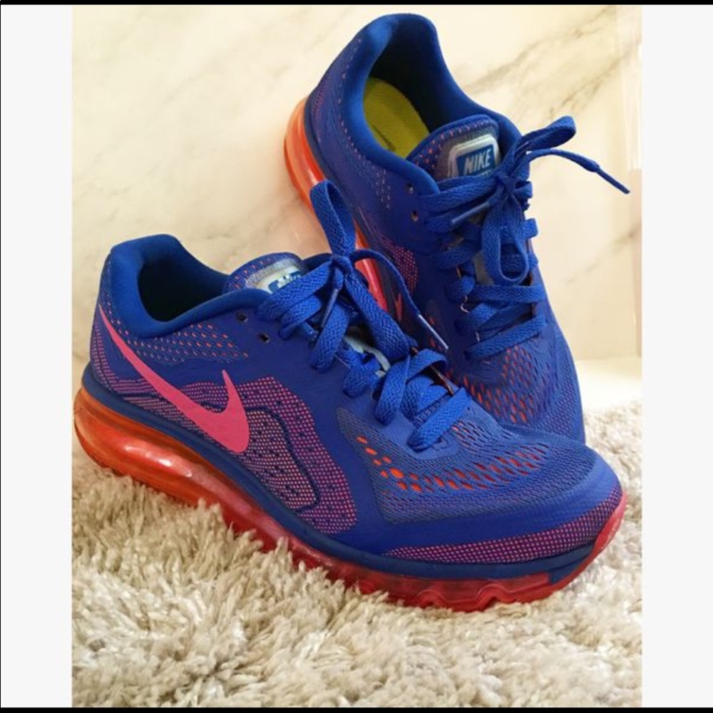 Nike shoes